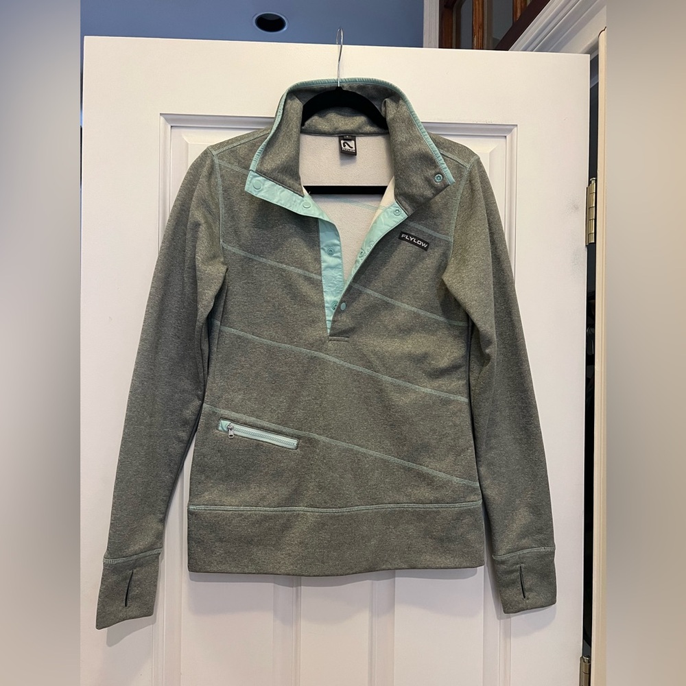 FLYLOW Women's Pullover Fleece Hoodie in Olive Green